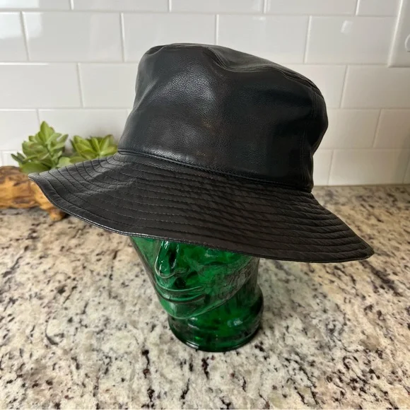 Abercrombie and Fitch Bucket Hat - Picture 2 of 7